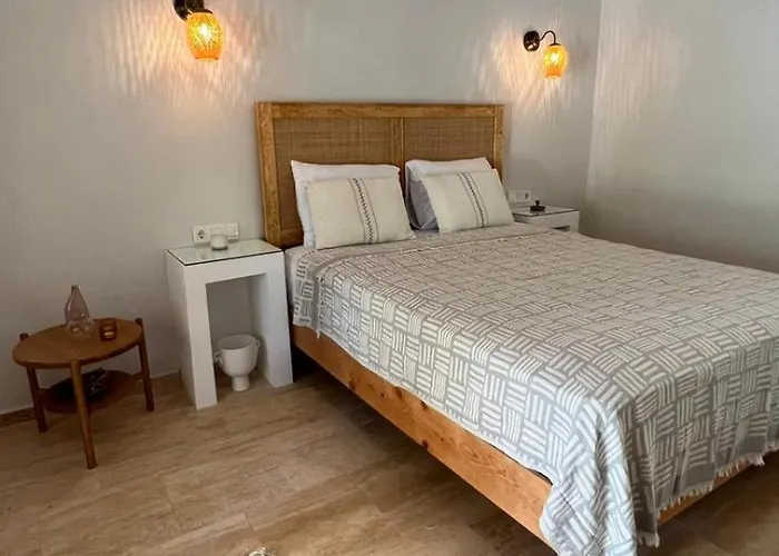 Kybele Garden Bed & Breakfast Kaş