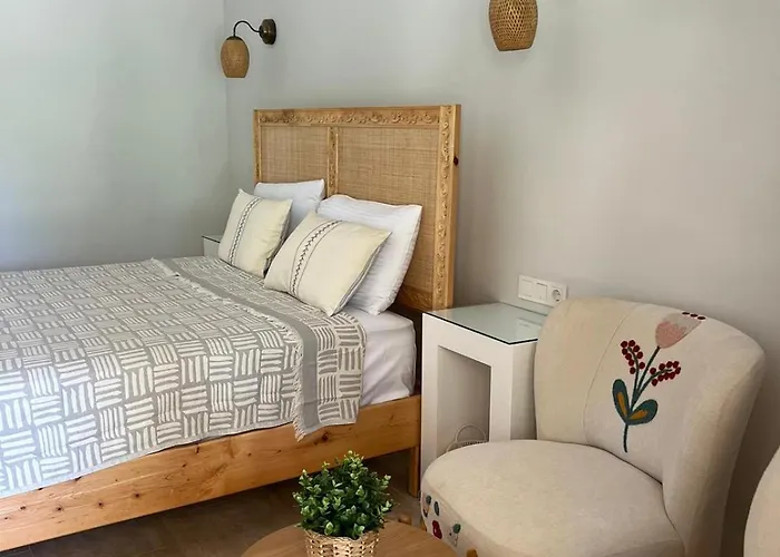 Bed & Breakfast Kybele Garden